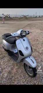 Nette Vespa lx 2t, Fietsen en Brommers, Scooters | Vespa, Vespa LX, Ophalen of Verzenden, Zo goed als nieuw