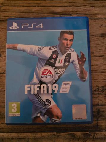 FIFA 19 PS4 - Cristiano Ronaldo beschikbaar voor biedingen
