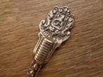 zilveren lepeltje ZIERIKZEE wapen zilvermerkje zwaardje bak, Ophalen