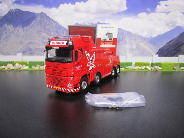 Wsi 01-4434 Volvo FH5 Globetrotter 8x4 Falkom , CS Auto, Hobby en Vrije tijd, Modelauto's | 1:50, Nieuw, Bus of Vrachtwagen, Wsi