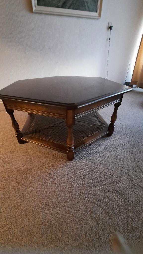 Zeshoekige Eiken Salontafel, Huis en Inrichting, Tafels | Salontafels, Minder dan 50 cm, 50 tot 100 cm, 50 tot 100 cm, Eikenhout