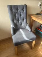 Landelijke stoelen met grijze bekleding en houten poten, Ophalen, Gebruikt