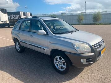 Kia Sportage 2.0    2006 Grijs  nieuwe koppeling   KOOPJE  ! beschikbaar voor biedingen