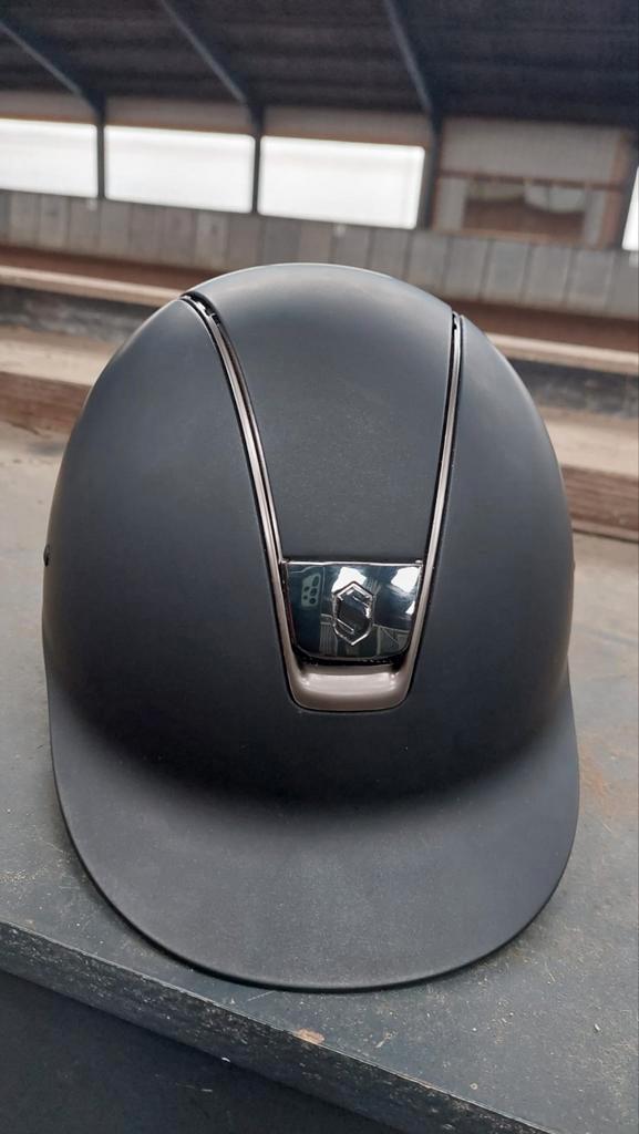 Hele mooie samshield cap maat s, Dieren en Toebehoren, Paardrijkleding, Zo goed als nieuw, Dames, Cap, Overige soorten, Ophalen of Verzenden