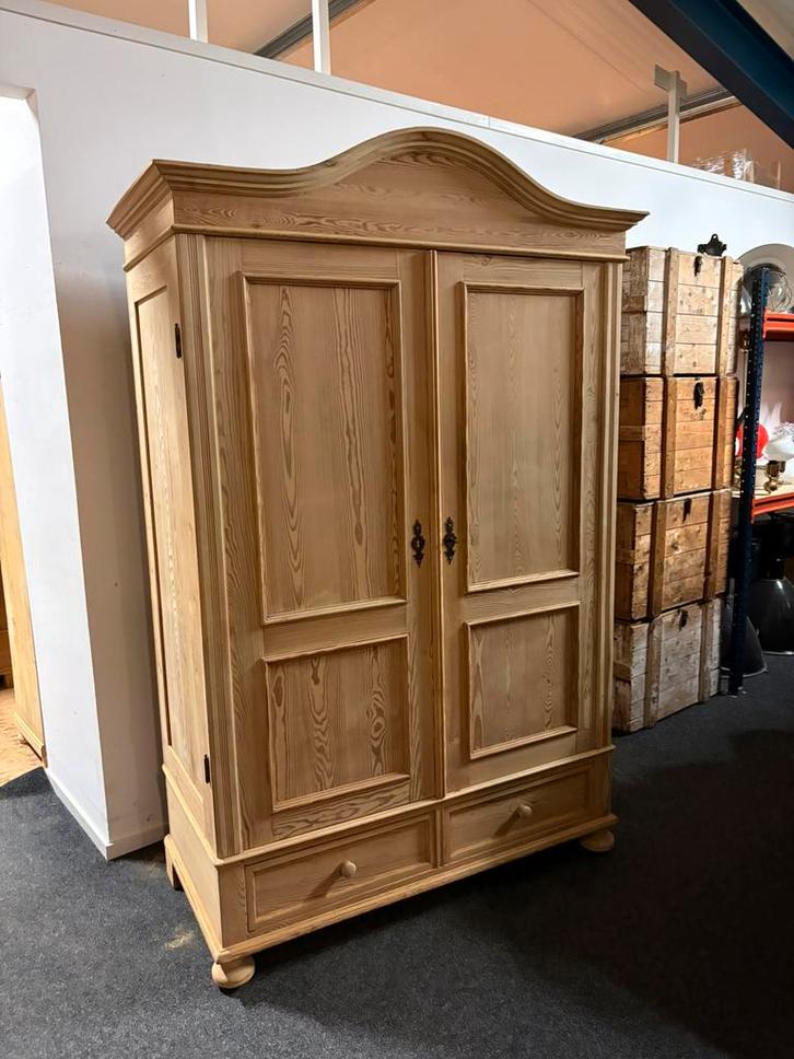 Grenenhouten 2 deurs kast, kledingkast grenen gerestaureerd, Antiek en Kunst, Antiek | Meubels | Kasten, Ophalen of Verzenden