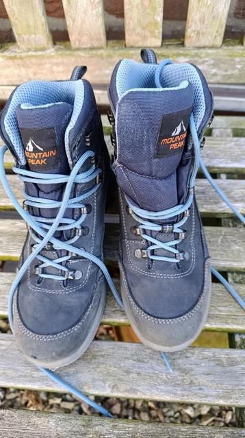 Bergwandelschoenen mt 40 beschikbaar voor biedingen