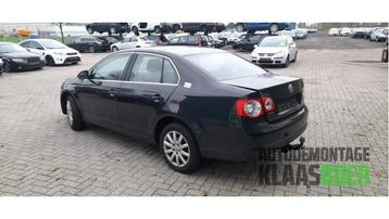 Portier 4Deurs links-achter van een Volkswagen Jetta (LC9X) beschikbaar voor biedingen