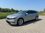 Volkswagen Passat - 1.4 GTE Highline (DIGI/Pano/full option), 4 cilinders, 1600 kg, Zilver of Grijs, 750 kg