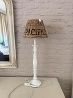 Riviera Maison tafel lamp met rieten lampen kap Pacific, Huis en Inrichting, Lampen | Tafellampen, Gebruikt, 50 tot 75 cm, Ophalen of Verzenden