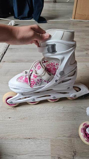 Roze/Witte Skeelers Maat 38-41 beschikbaar voor biedingen