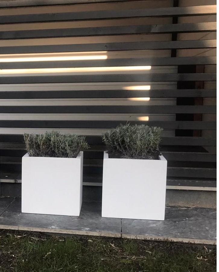 plantenbakken sale, Tuin en Terras, Bloembakken en Plantenbakken, Kunststof, Binnen, Minder dan 30 cm, Rond, Ophalen of Verzenden