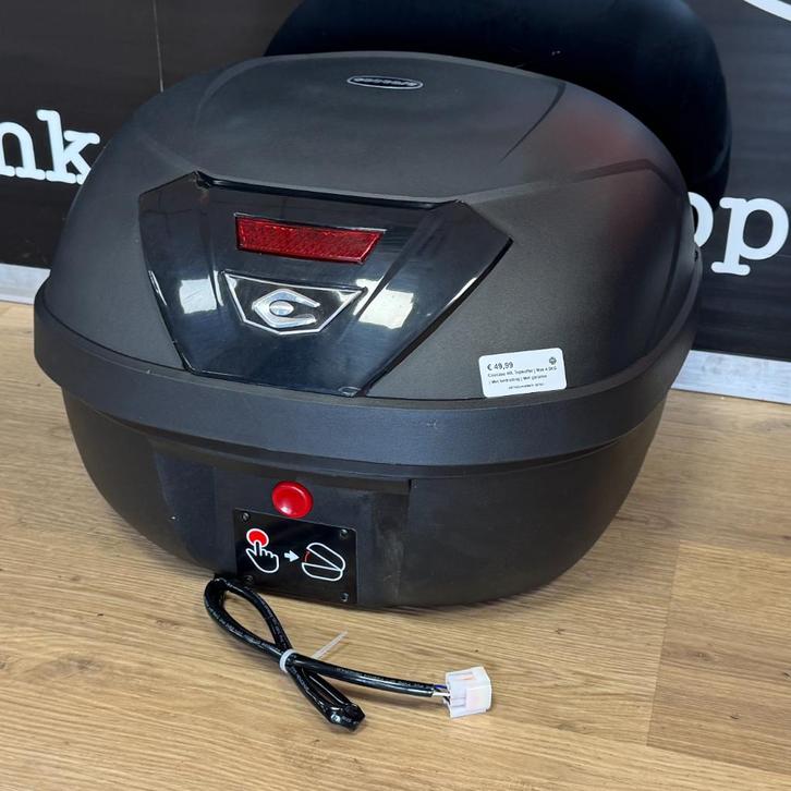 Coocase 40L Topkoffer | Max 4.5KG | Met bedrading, Motoren, Accessoires | Koffers en Tassen, Zo goed als nieuw, Ophalen of Verzenden