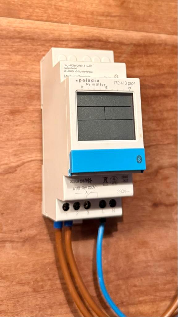 Paladin Digitale Tijdschakelaar, Doe-het-zelf en Verbouw, Overige Doe-het-zelf en Verbouw, Zo goed als nieuw, Ophalen of Verzenden