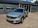 Volkswagen Tiguan 1.4 TSI 90KW Sport&Style 2014 TREKHAAK|NAV, Voorwielaandrijving, Euro 5, 74 €/maand, Zwart