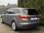 Ford Focus Wagon 1.0 EcoBoost Titanium Navigatie, Auto's, Gebruikt, Zwart, Bruin, Handgeschakeld