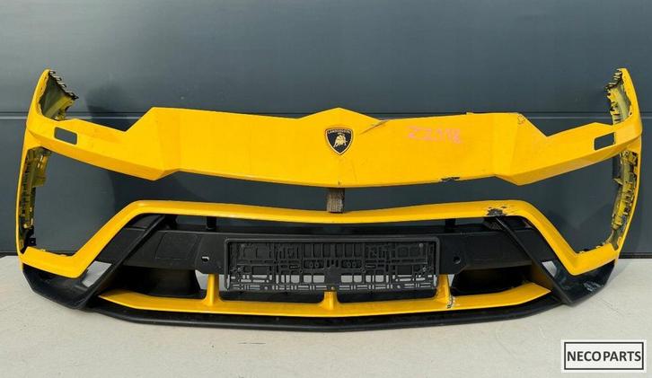 LAMBORGHINI URUS 4ML VOORBUMPER ALLES LEVERBAAR!!, Auto-onderdelen, Carrosserie en Plaatwerk, Spatbord, Overige automerken, Gebruikt