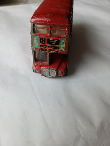 Routemaster dubbeldekker bus. Dinky toys, opknapper  beschikbaar voor biedingen