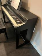 Digitale piano Roland RP701, Muziek en Instrumenten, Piano's, Ophalen, Zwart, Digitaal, Zo goed als nieuw