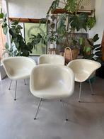 Set van 4 La Fonda Shells/ Kuipjes met H-base onderstel, Huis en Inrichting, Ophalen, Zo goed als nieuw