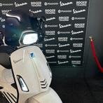 Vespa Sprint 50 4T E4 Bianco Innocenza 2018 Black Pack/led, Ophalen, Zo goed als nieuw, Overige typen, VESPA
