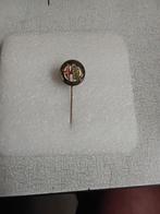 Metalen speldje van " Alfa Romeo " Milano,, Ophalen of Verzenden, Zo goed als nieuw, Merk