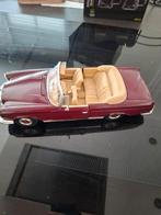 Mercedes 280se. Donkerrood.  Nieuw. Maisto. 1:18, Ophalen of Verzenden, Zo goed als nieuw, Maisto