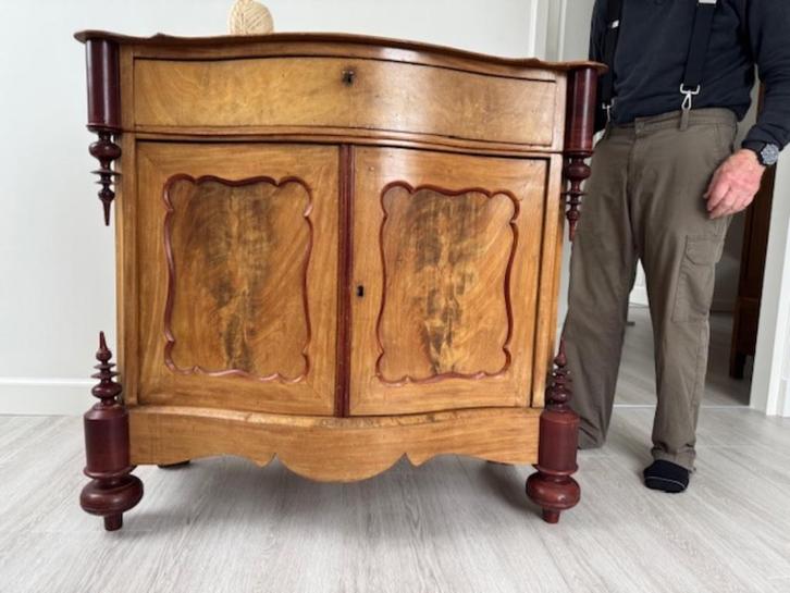 antiek meidenkastje Willem III, Antiek en Kunst, Antiek | Meubels | Kasten, Ophalen