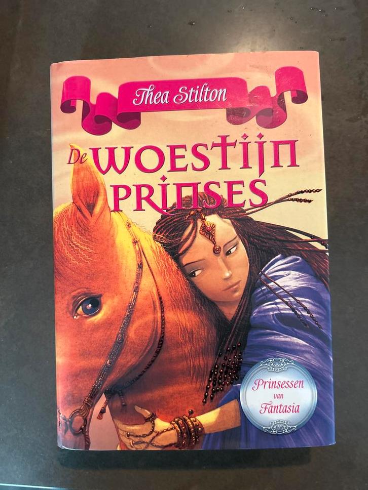 De Woestijnprinses - Thea Stilton, Boeken, Kinderboeken | Jeugd | onder 10 jaar, Gelezen, Sprookjes, Ophalen of Verzenden