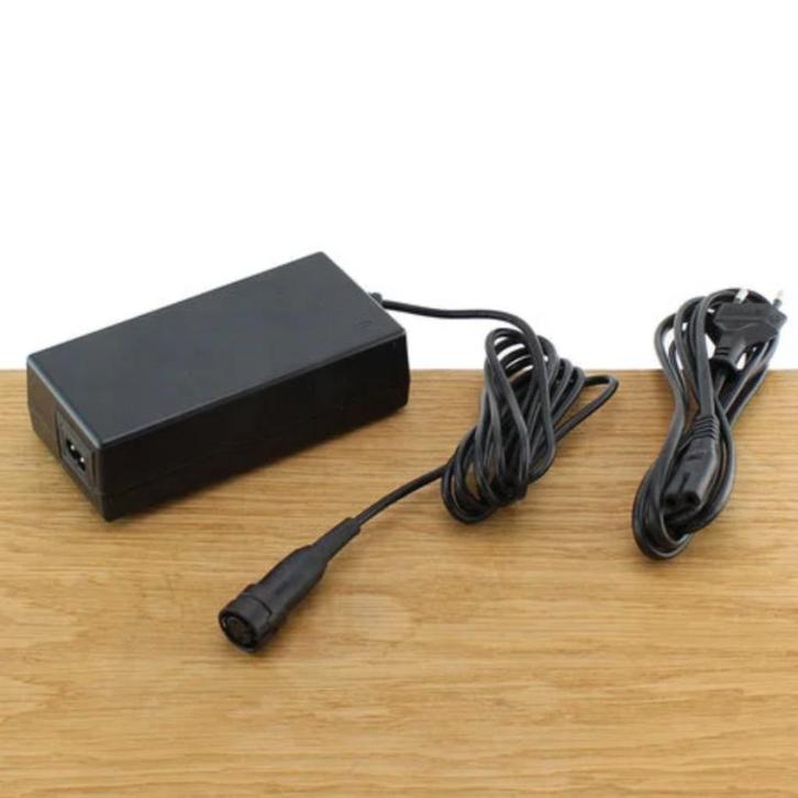 Acculader voor verschillende merken elektrische fietsen, Fietsen en Brommers, Fietsaccessoires | Fietsaccu's, Nieuw, Verzenden