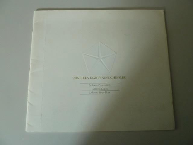 1989 Chrysler Le Baron Grote Prestige Brochure USA, Boeken, Auto's | Folders en Tijdschriften, Gelezen, Overige merken, Ophalen of Verzenden