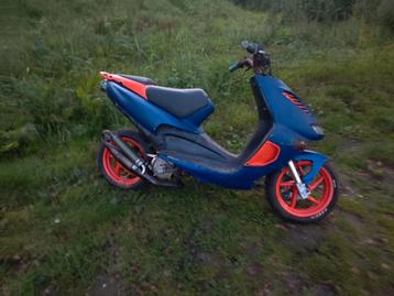 Aprilia SR50 min. hor. Yasuni / 21mm / Top performance  beschikbaar voor biedingen