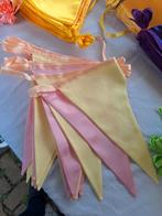 Pastelkleurige Slinger - Verjaardag, Babyshower, Hobby en Vrije tijd, Feestartikelen, Ophalen of Verzenden, Nieuw, Versiering