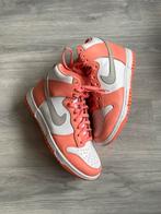 Nike dunk high salmon maat 38, Kleding | Dames, Schoenen, Wit, Nike, Ophalen of Verzenden, Sneakers of Gympen