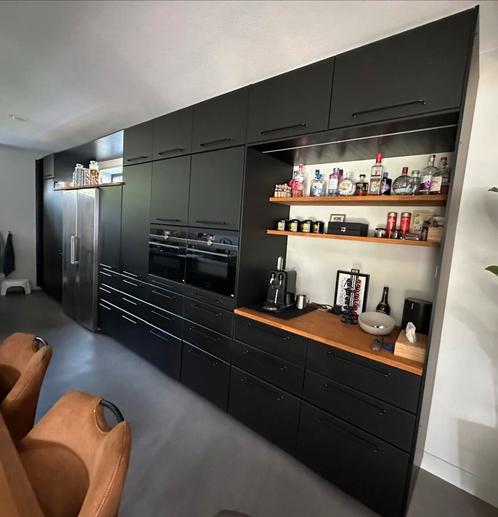 IKEA Kungsbacka keukenfrontjes, zwart, zgan met greepjes, Huis en Inrichting, Keuken | Complete keukens, Zo goed als nieuw, Ophalen