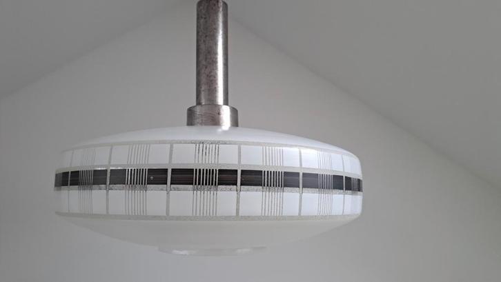 Vintage glazen art deco design hanglamp., Huis en Inrichting, Lampen | Hanglampen, Zo goed als nieuw, Minder dan 50 cm, Glas, Ophalen of Verzenden
