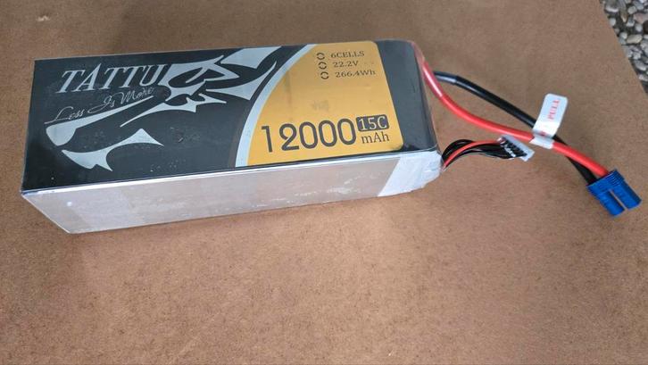 Tattu 12000mAh 15C 6s 22.2V, Hobby en Vrije tijd, Modelbouw | Radiografisch | Helikopters en Quadcopters, Zo goed als nieuw, Ophalen of Verzenden
