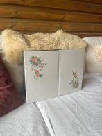 Vintage badkamer / wc / medicijnen kastje, Huis en Inrichting, Badkamer | Badkamermeubels, Ophalen, Minder dan 50 cm, ., Overige typen