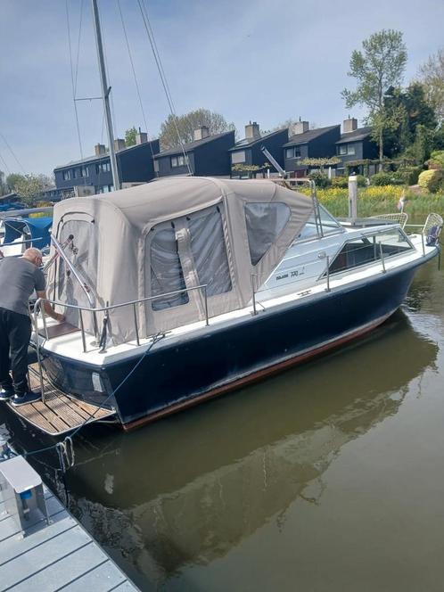 Te koop motorboot, Watersport en Boten, Motorboten en Motorjachten, Gebruikt, Polyester, 6 tot 9 meter, Benzine, Binnenboordmotor