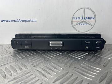 Bediening boordcomputer van een Mercedes Sprinter beschikbaar voor biedingen
