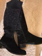 Zgan suede zwarte laarsen van Nalini mt 37, Kleding | Dames, Schoenen, Ophalen of Verzenden, Zo goed als nieuw, Zwart, Hoge laarzen