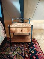 2 vintage rieten nachtkastjes landelijk romantisch tijdloos, Ophalen, Zo goed als nieuw, Minder dan 45 cm, 55 tot 70 cm