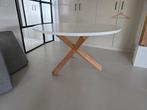 Ronde eetkamertafel wit met eiken poot, Huis en Inrichting, Tafels | Eettafels, Ophalen, Gebruikt, 50 tot 100 cm, Rond