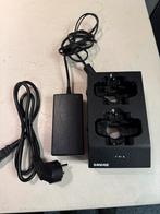 Shure SBC200 2-bay batterijlader, Ophalen of Verzenden, Gebruikt, Overige typen, Draadloos
