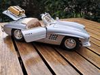 BBURAGO MERCEDES-BENZ 300 SL 1:18 ZILVER KERST-ACTIE!(37,00), Hobby en Vrije tijd, Modelauto's | 1:18, Ophalen of Verzenden, Zo goed als nieuw