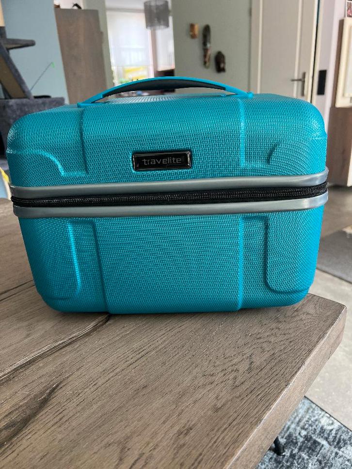 Travelite Vector Beauty Case turquoise, Sieraden, Tassen en Uiterlijk, Beautycases, Zo goed als nieuw, Hardcase, Blauw, Ophalen of Verzenden