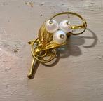 Vintage goudkleurig broche strass costume jewelry filigrain, Sieraden, Tassen en Uiterlijk, Antieke sieraden, Ophalen of Verzenden