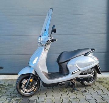 Sym fiddle 4 4T 50cc Euro 5 Bromscooter 3255 km BJ 2022