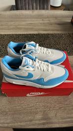 Nike air max 1 white/university blue maat 44 nieuw, Blauw, Nike, Nieuw, Ophalen of Verzenden