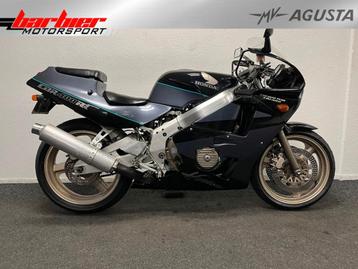 Honda CBR 400 RR (bj 1988) beschikbaar voor biedingen