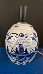 Delfts blauwe lamp, zonder kap. H 15,5 cm. Diameter 12,5 cm., Antiek en Kunst, Antiek | Lampen, Ophalen of Verzenden